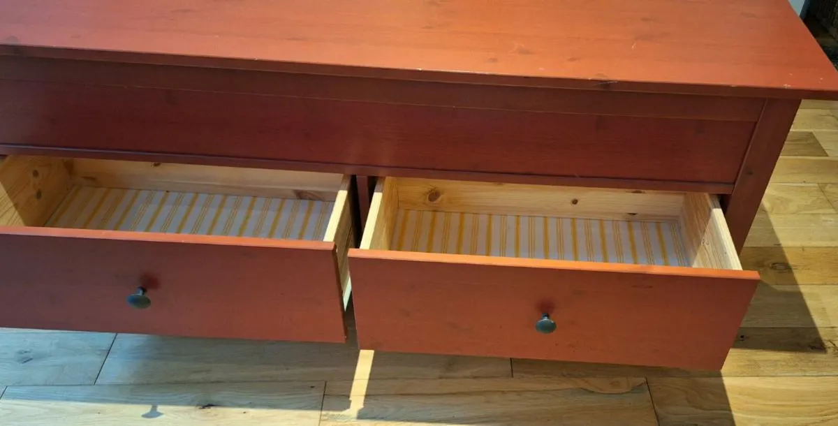 Sideboard/TV stand - Image 2