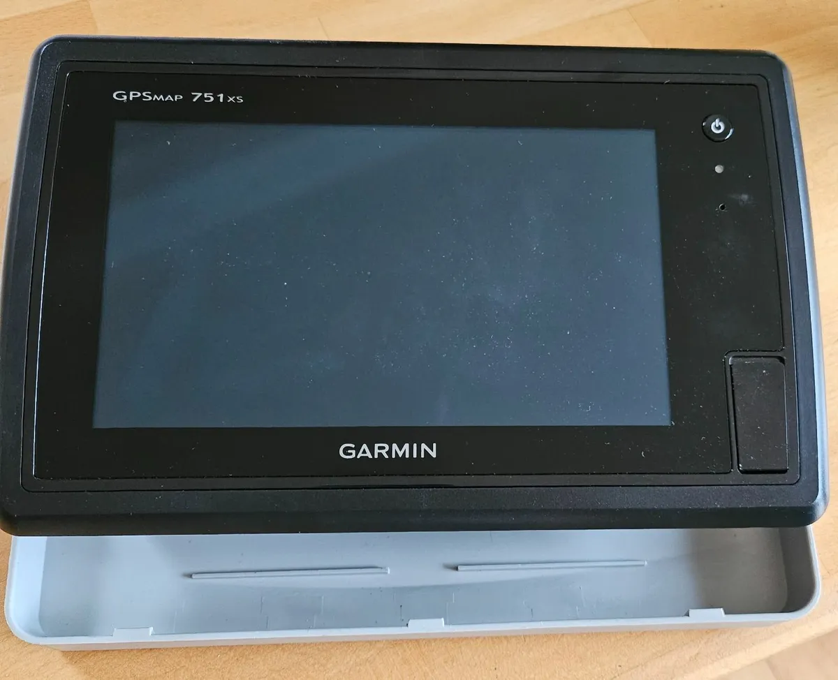 garmin gpsmap 751xs - Image 2
