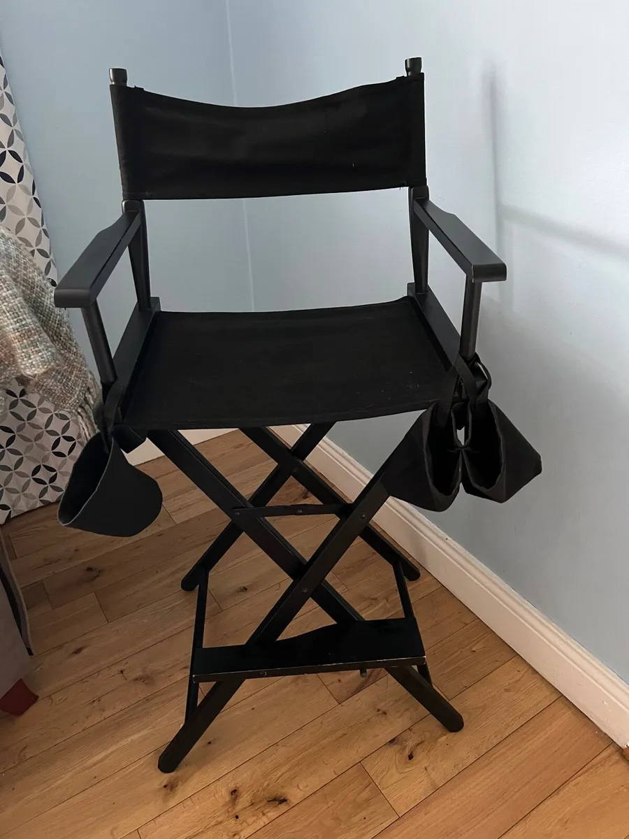 Professional make up chair - Image 1