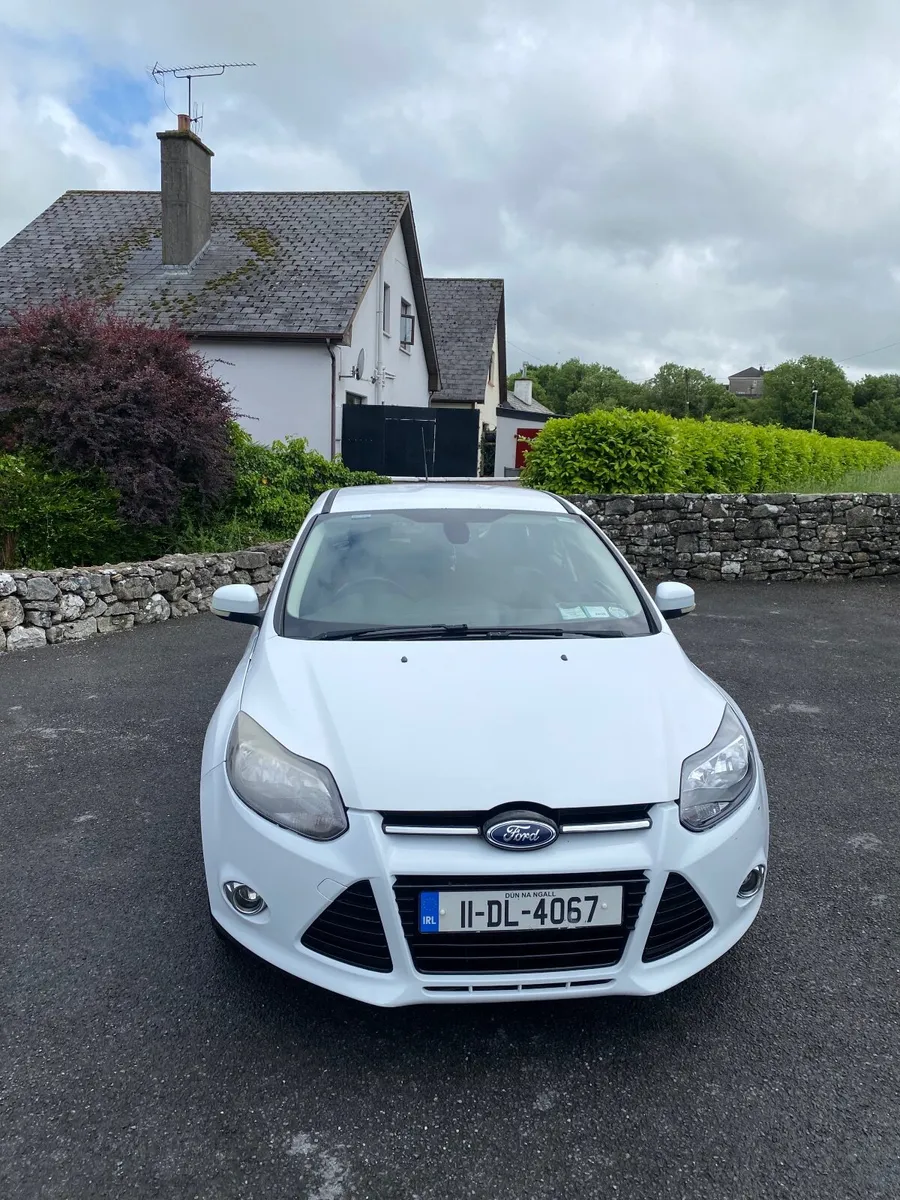 Ford Focus 2011 - Image 1