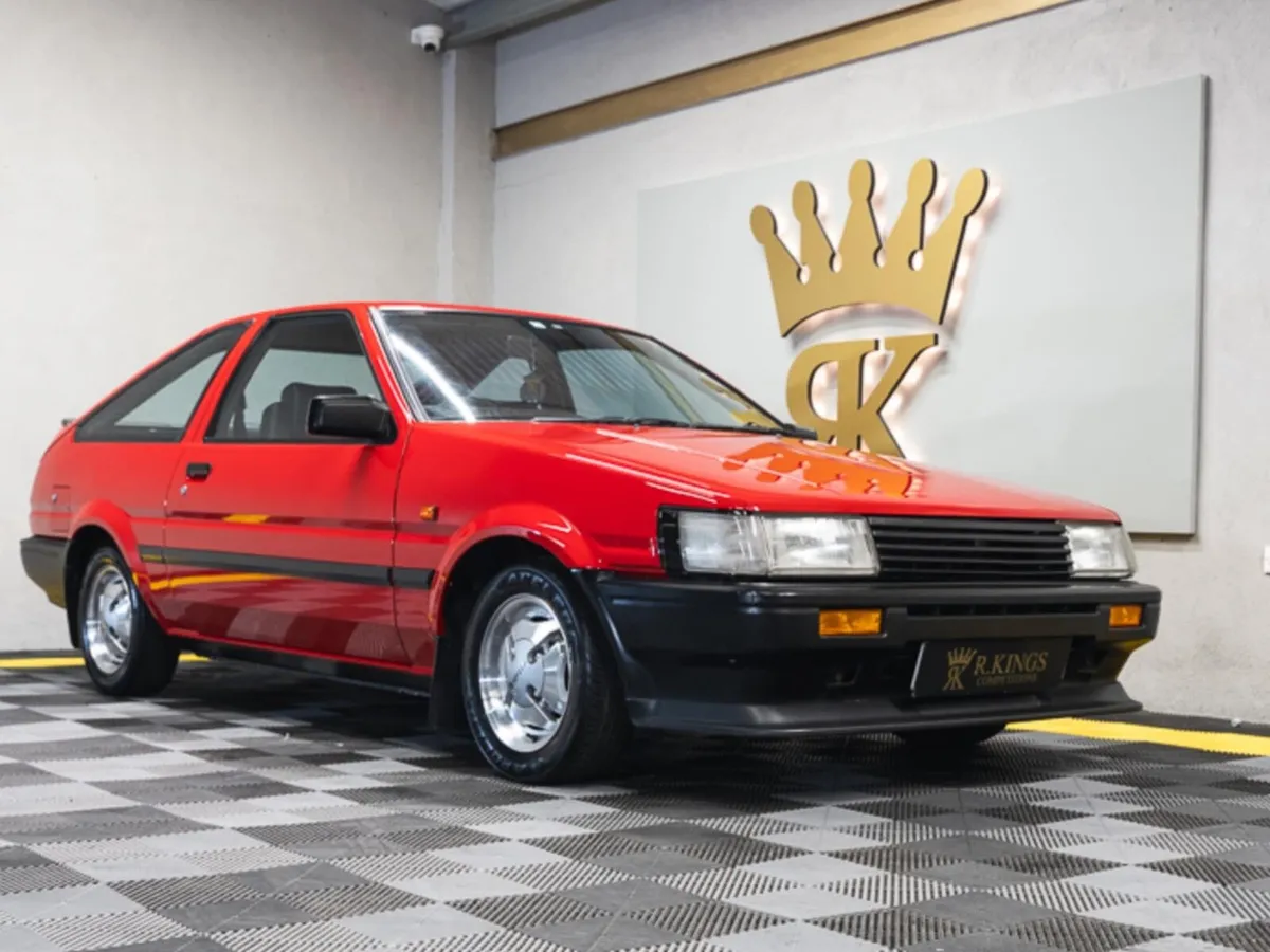 Toyota Corolla GT Coupe AE86 - Image 4