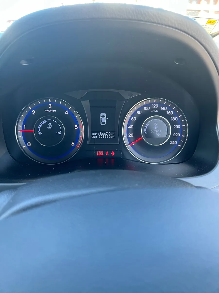 Hyundai i40 2013 - Image 3