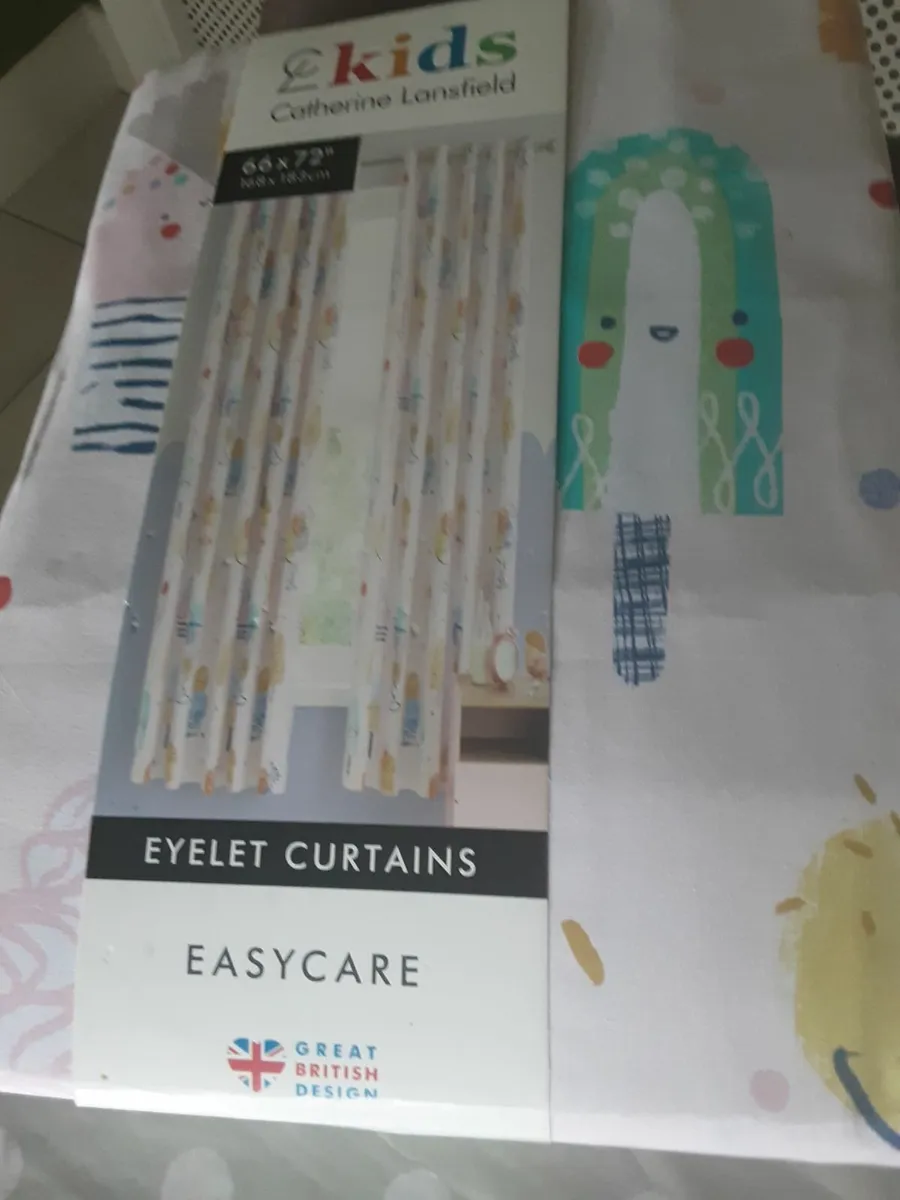Kids fully lined curtains new - Image 4