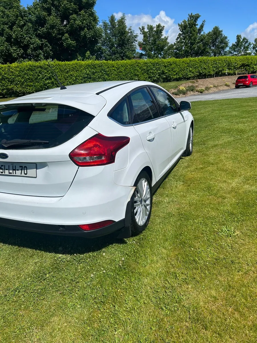 Car - Image 3