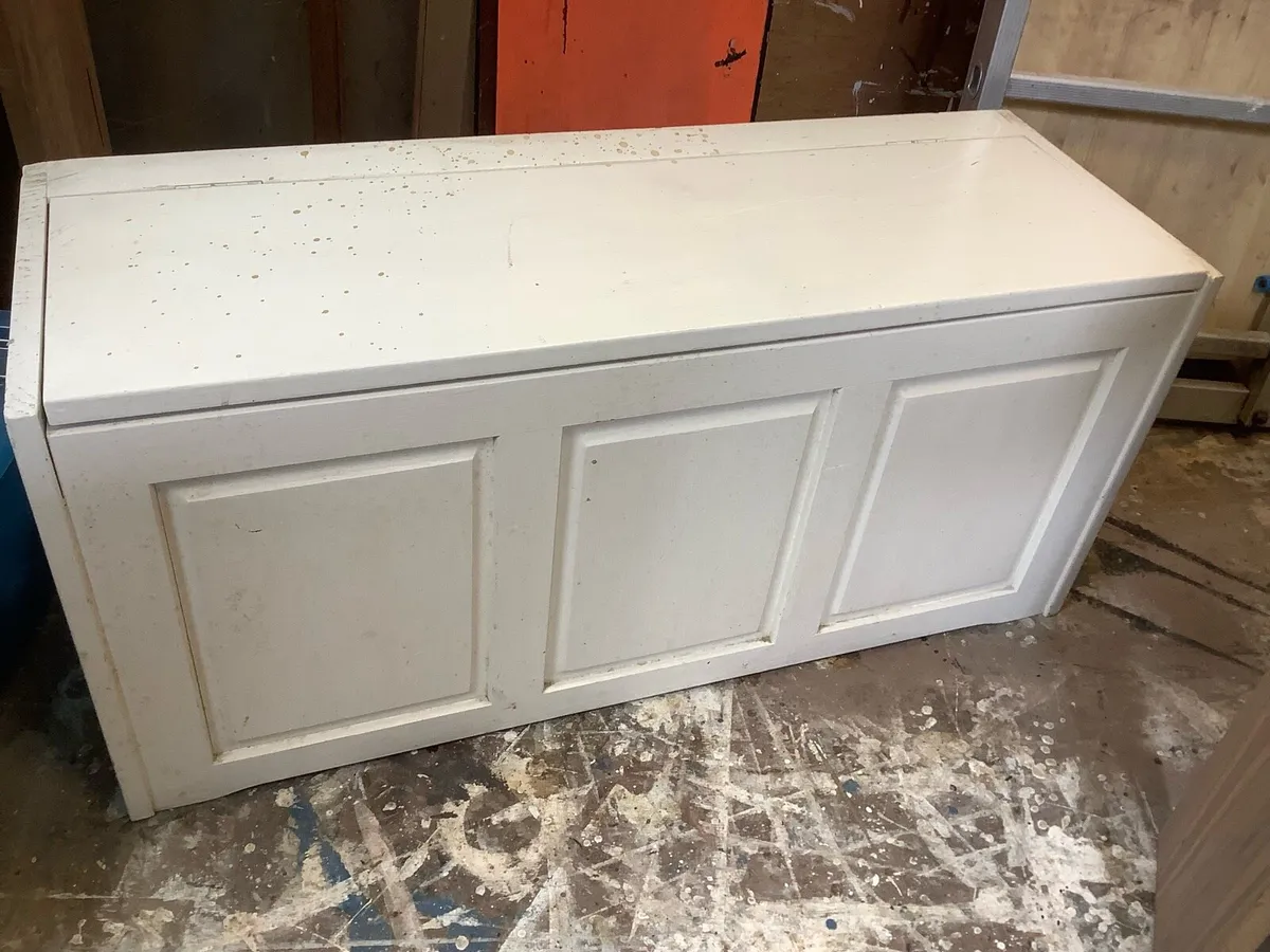 Furniture box seat - Image 2