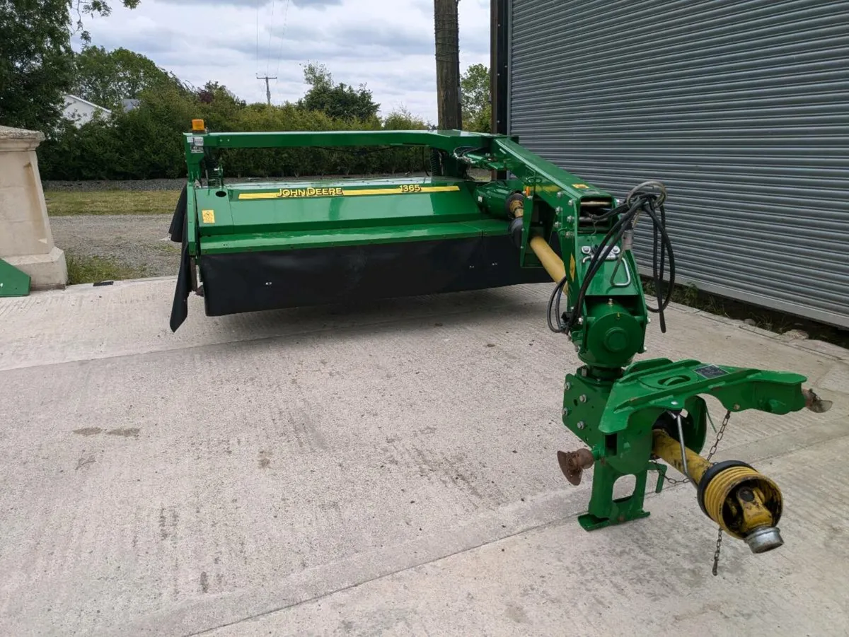 John Deere 1365 - Image 2