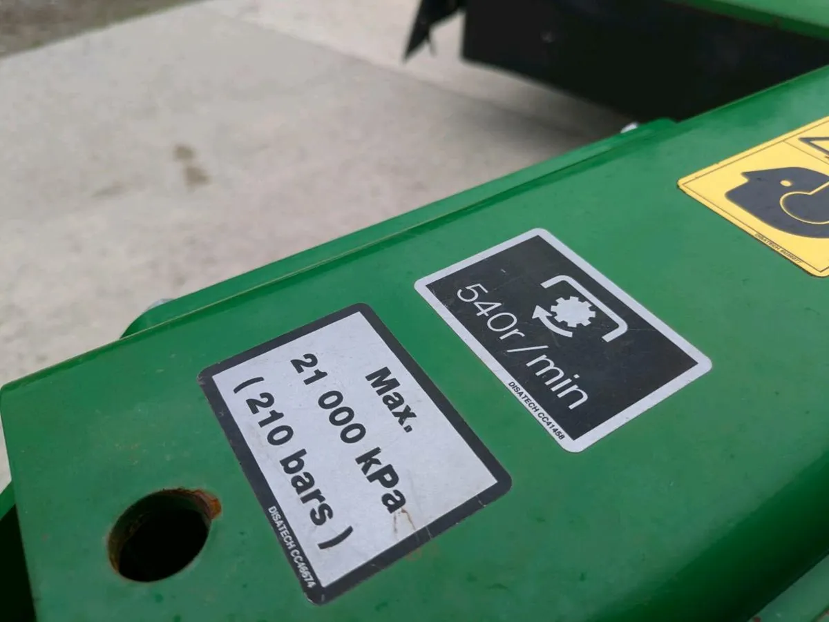 John Deere 1365 - Image 3