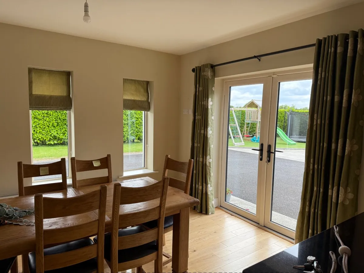 Curtains and Roman Blinds - Image 2