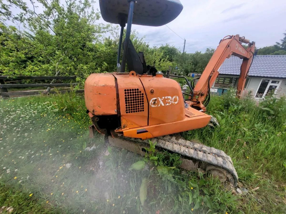 Hitachi ex30 - Image 2