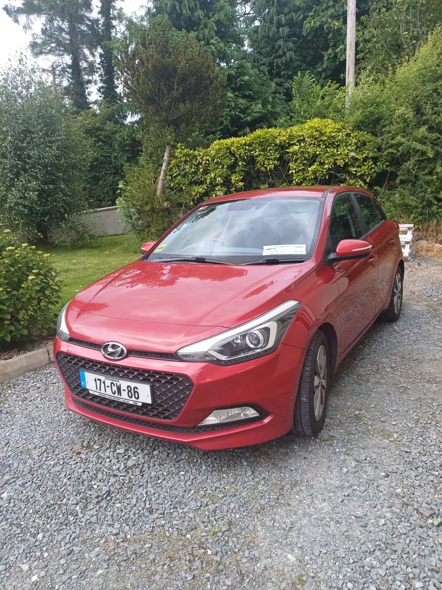 Hyundai i20 DELUXE 2017 - Image 4
