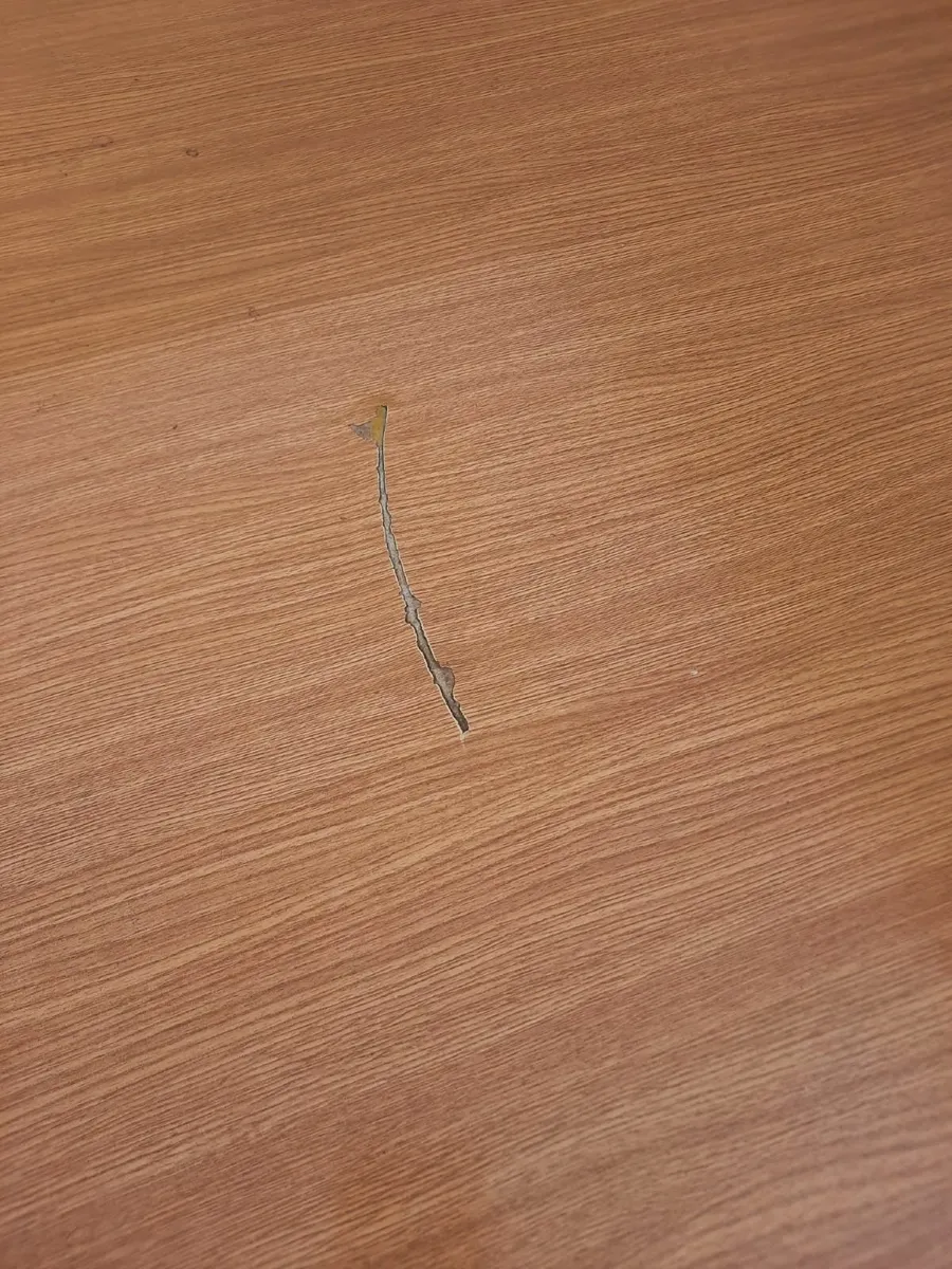 Kitchen table - Image 2