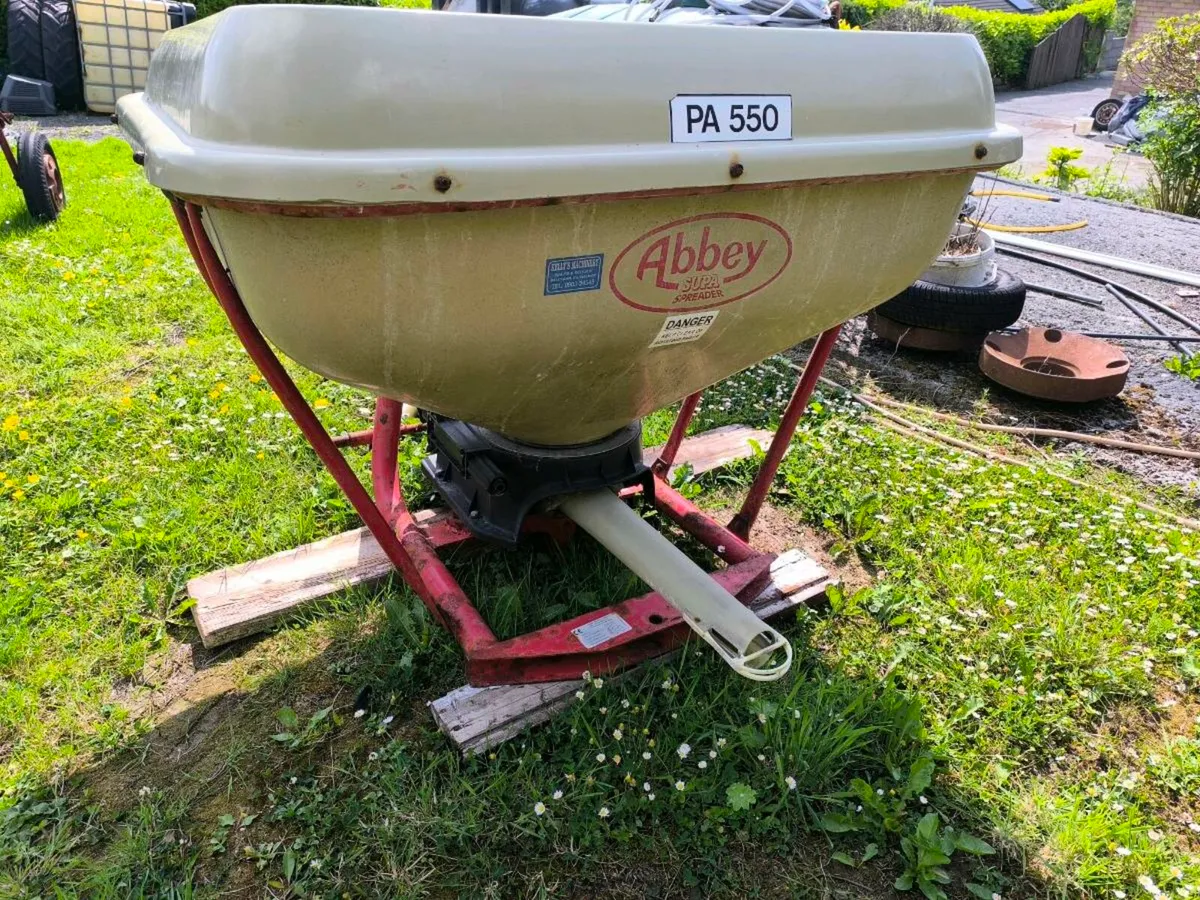 Abbey Supa Spreader and Square baler - Image 1