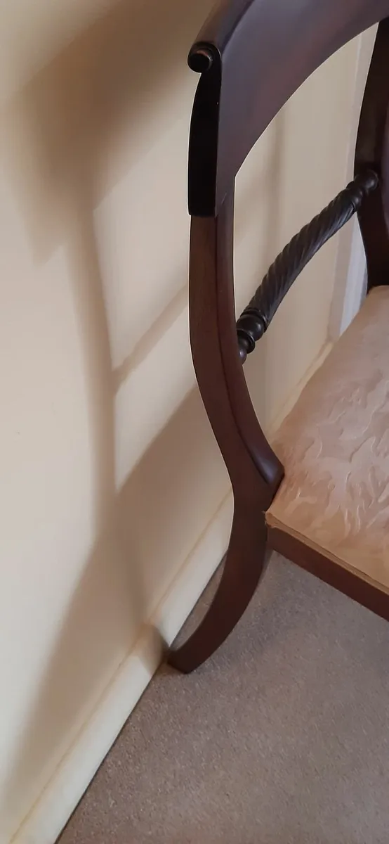 Dining room chairs - Image 4