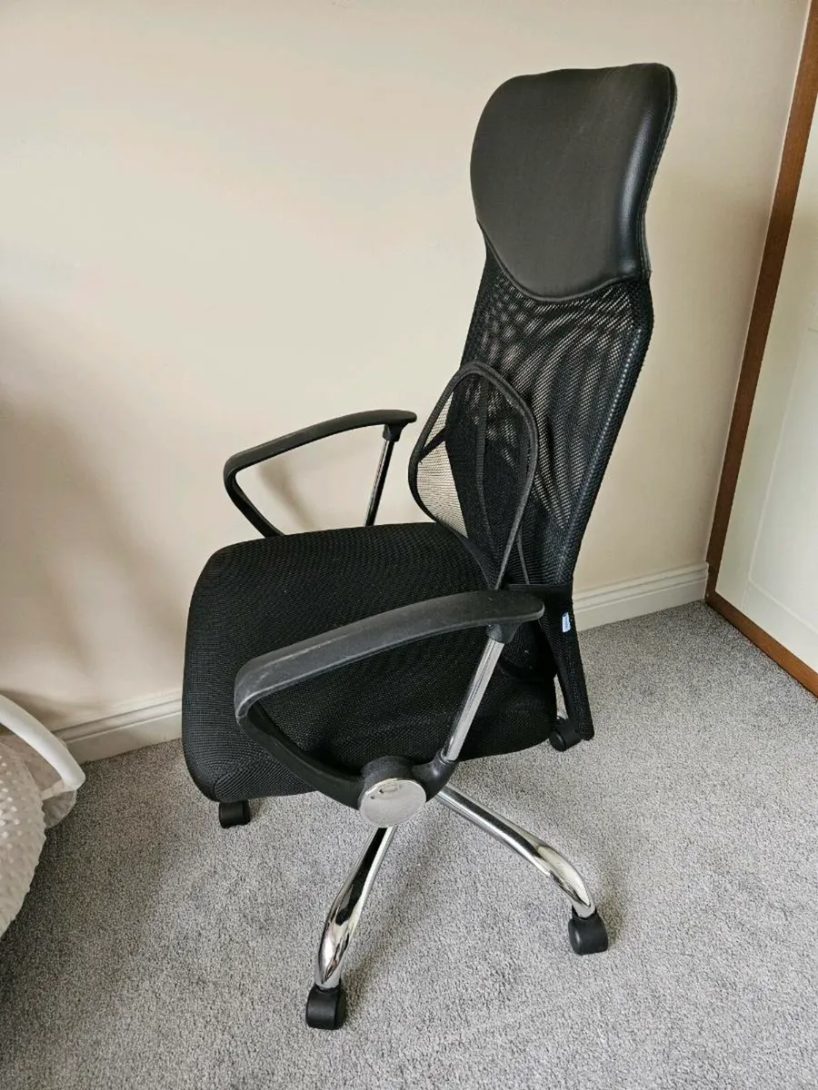 Office chair - Image 2