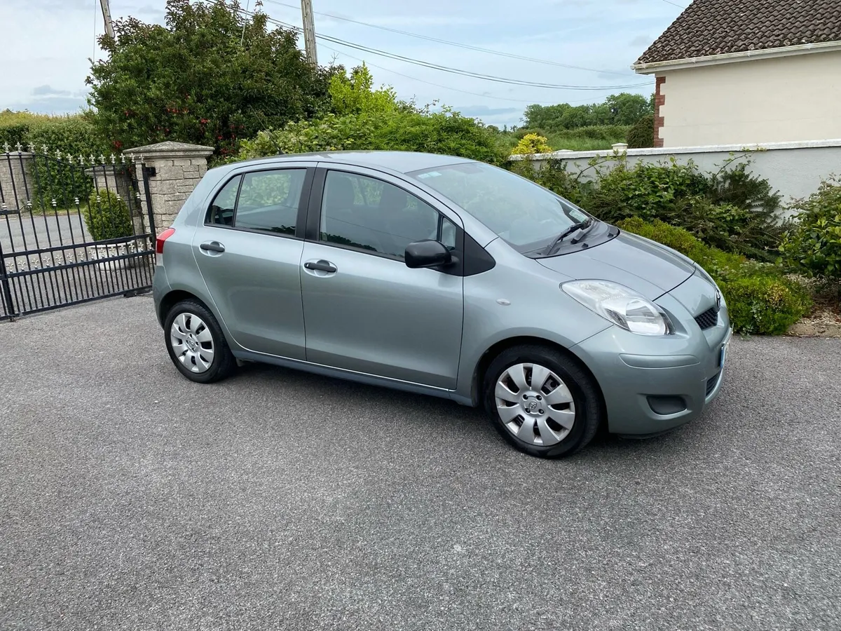 Toyota Yaris - Image 1
