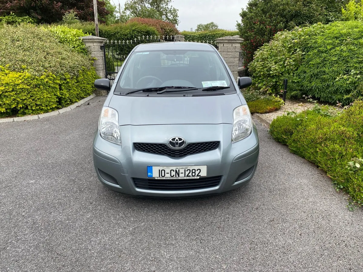 Toyota Yaris - Image 2