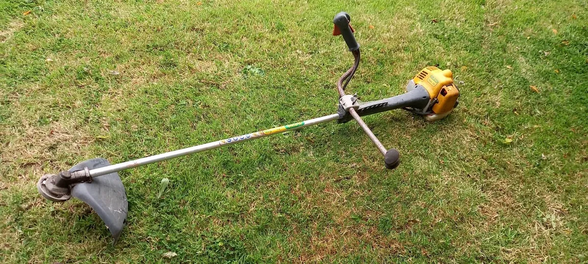 Garden Strimmer - Petrol - Image 4