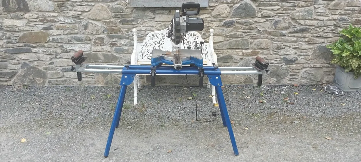 Saw & stand - Image 4
