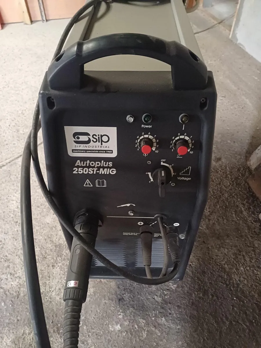 SIP Industrial MIG Welder - Image 4