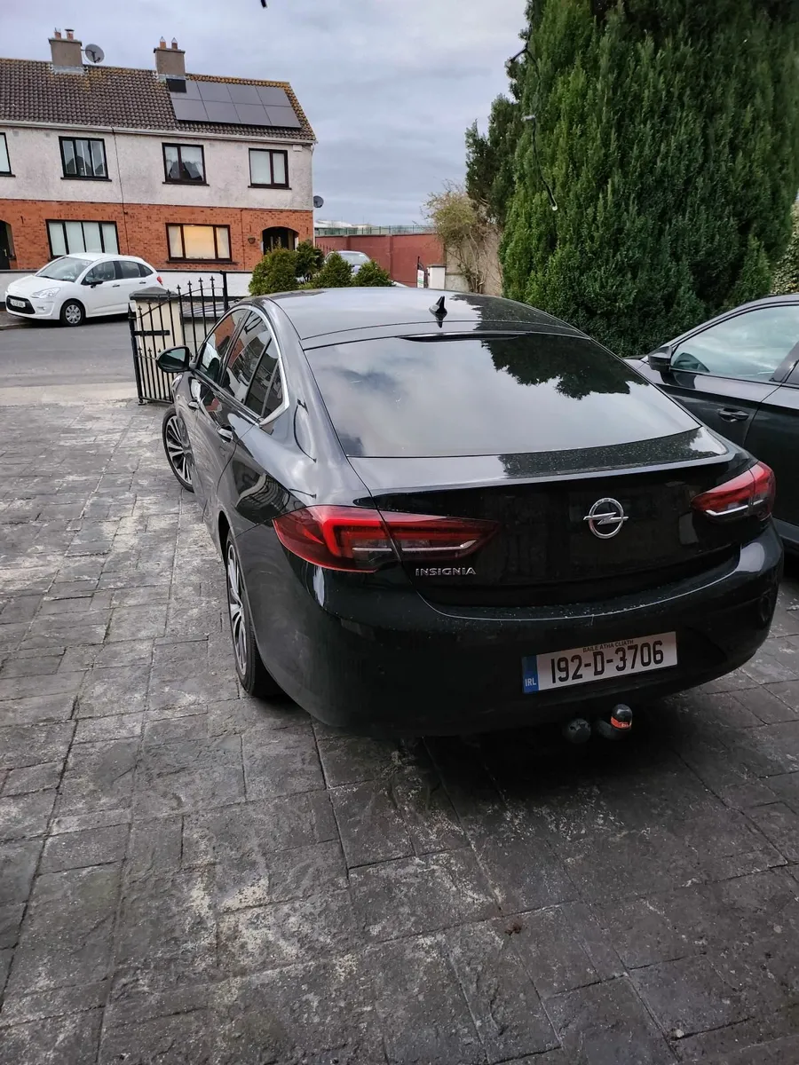 Opel Insignia 2019 - Image 2