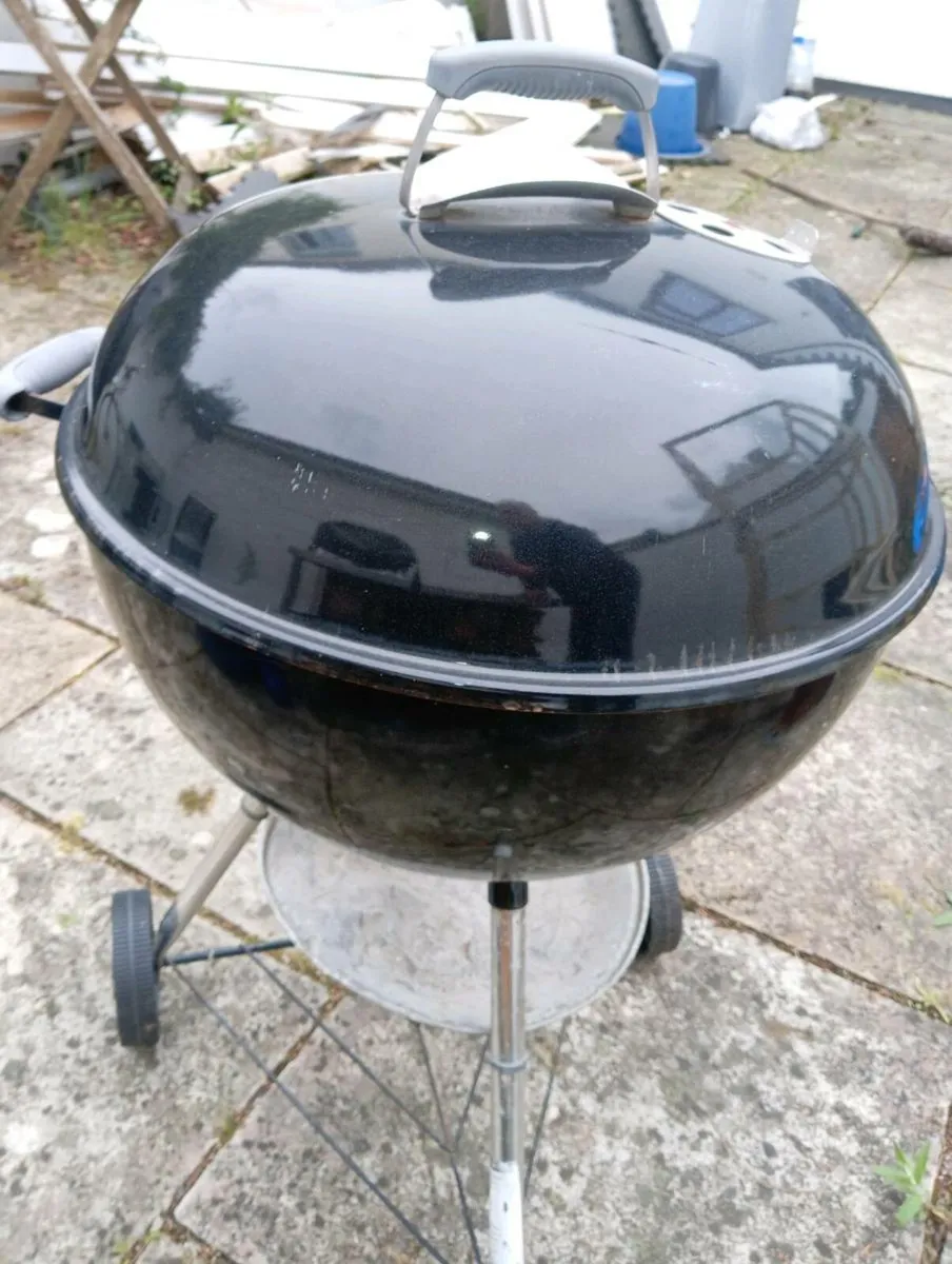 Weber charcoal BBQ - Image 2