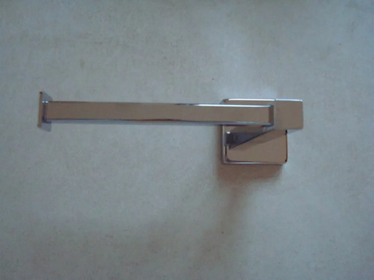 Towel Ring and Toilet Roll Holder Set - Image 4