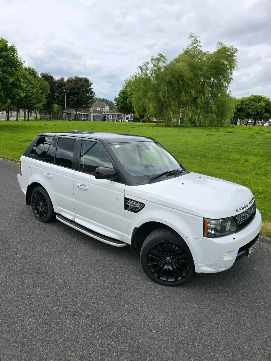 Range Rover HSE V6 3.0 256BHP €5,000 NO OFFERS - Image 4