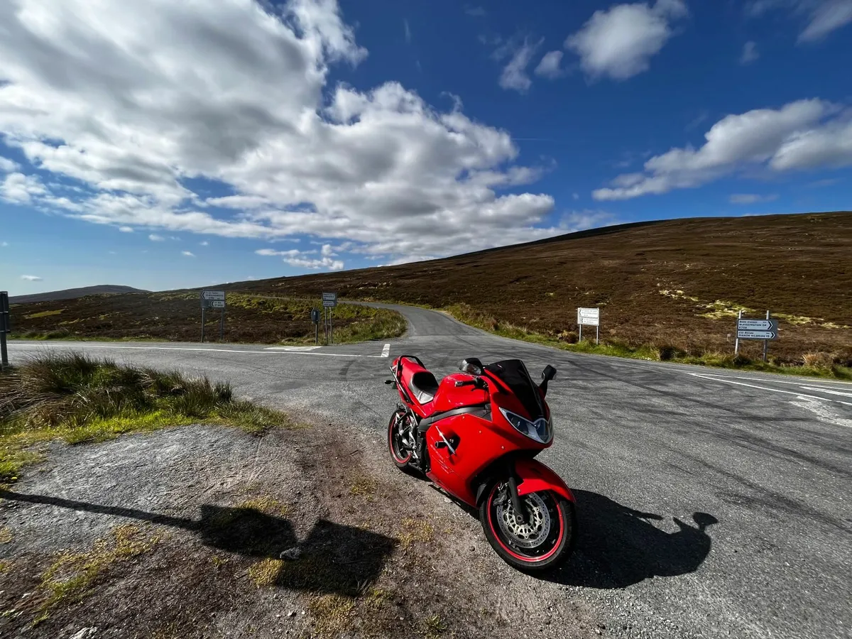 2007 Triumph Sprint ST 1050 - Image 3
