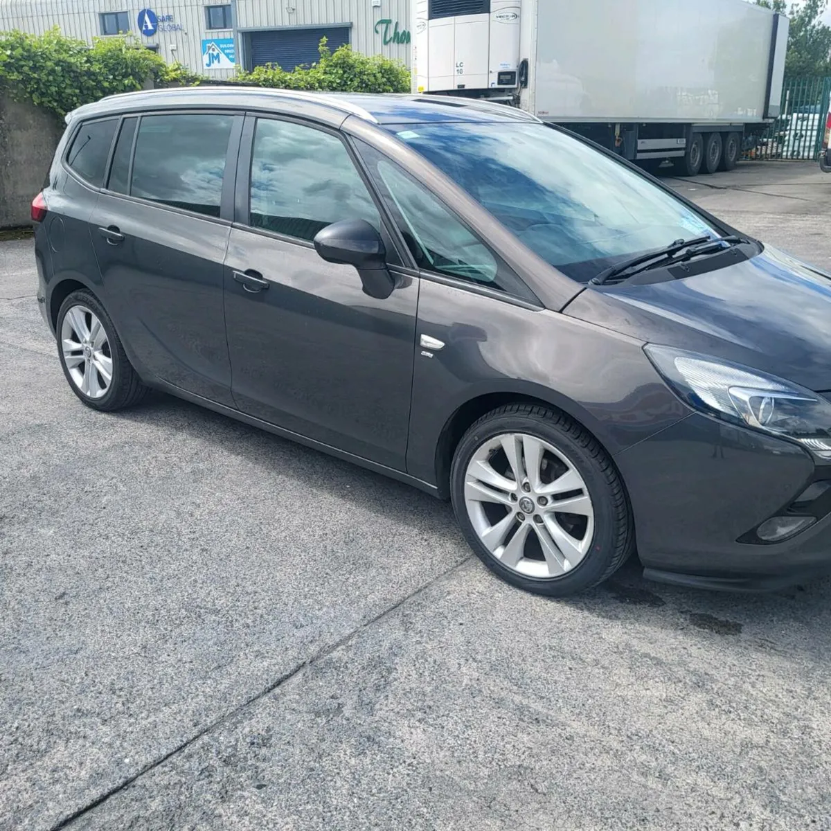 2015 Vauxhall Zafira Tourer 2.0 diesel - Image 3