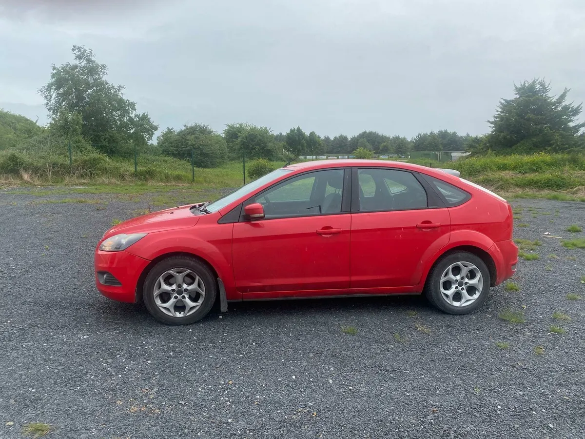 Ford focus 2010///NCT and taxed/// - Image 2