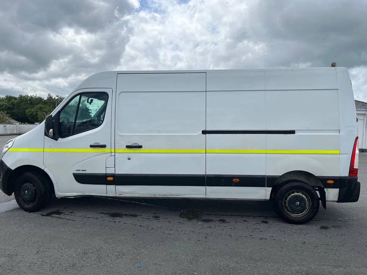 161 Renault master tax & tested - Image 4