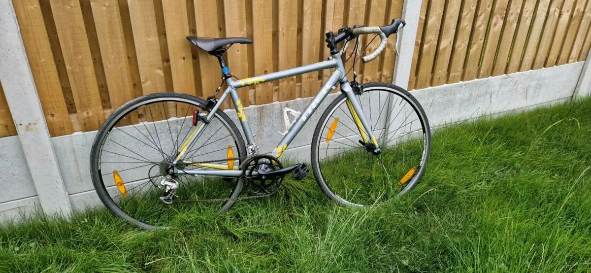 Trek Lexa road bike (serviced)(delivery) - Image 1