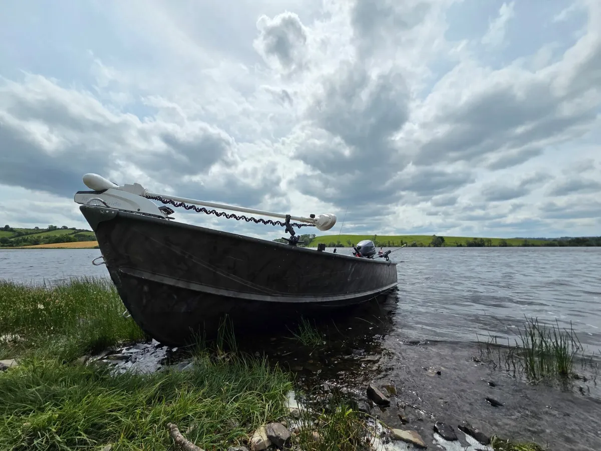 16ft aluminium boat - Image 1