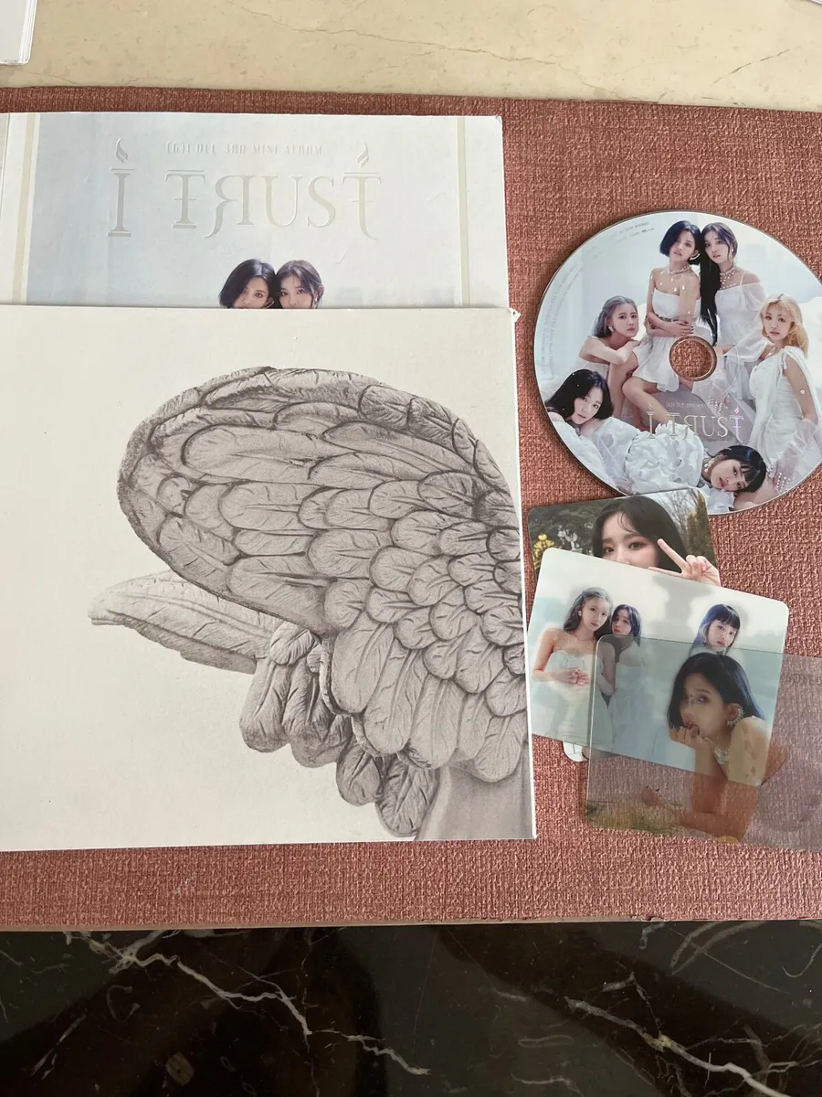 Album - Image 1