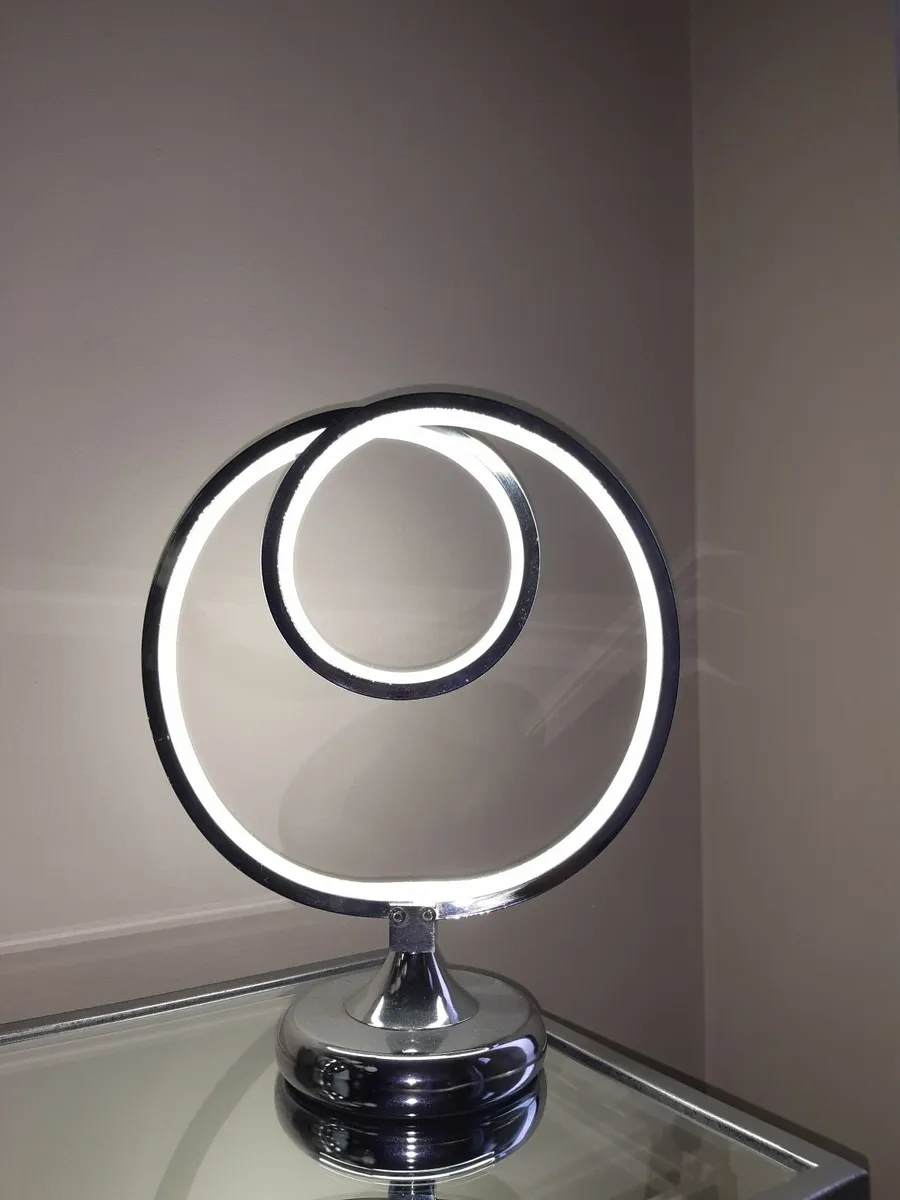 Chrome Curcular Lamp - Image 1