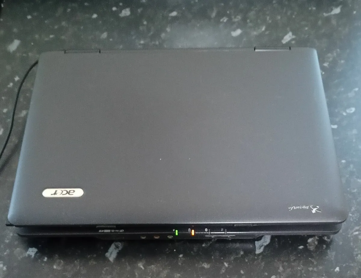 windows 7 laptop - Image 3
