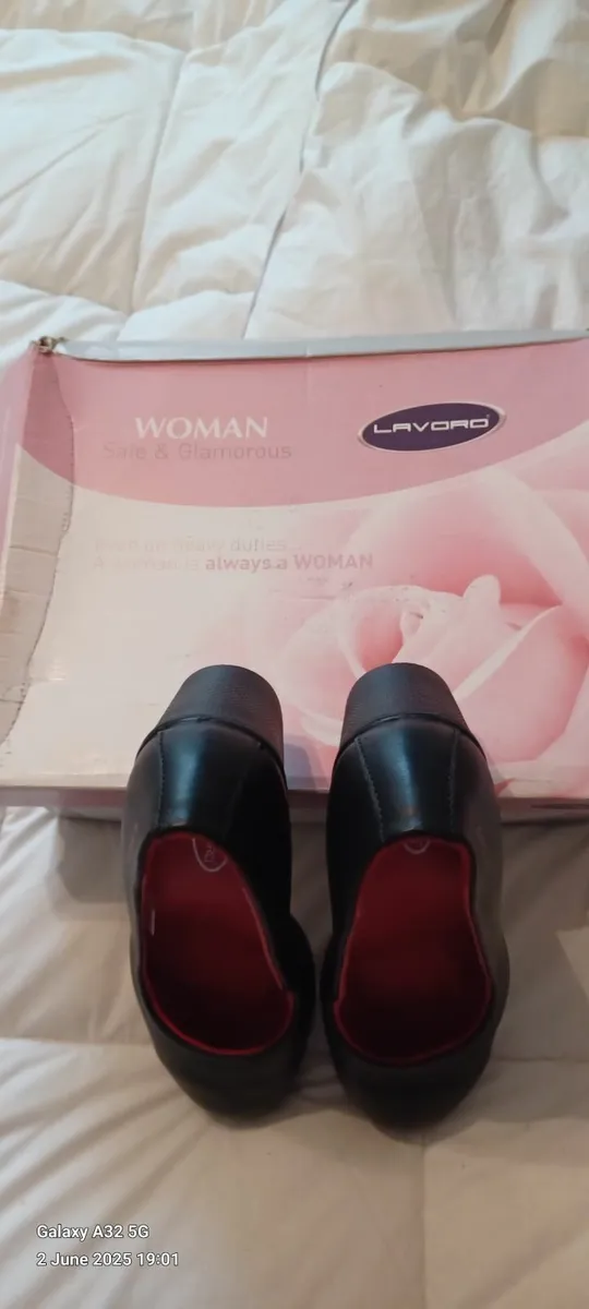 Lavoro Ladies Safety shoes. - Image 4