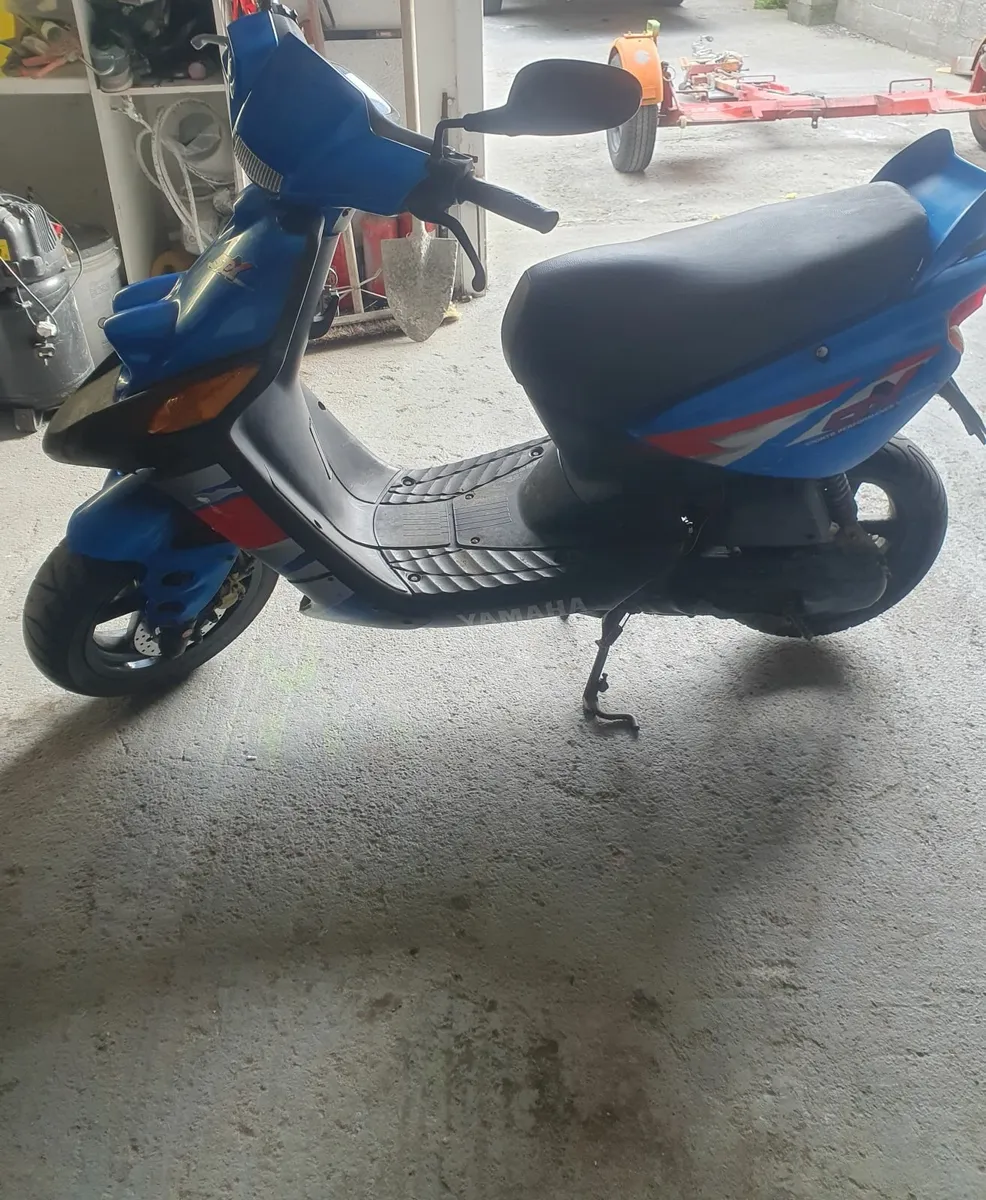 YAMAHA spy 1996 classic moped - Image 3