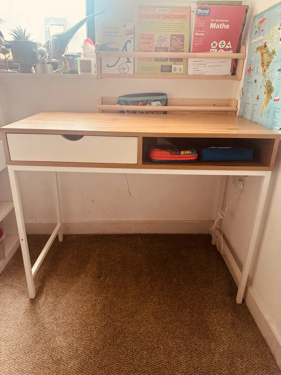Work or Study Desk Great Condition - Image 4