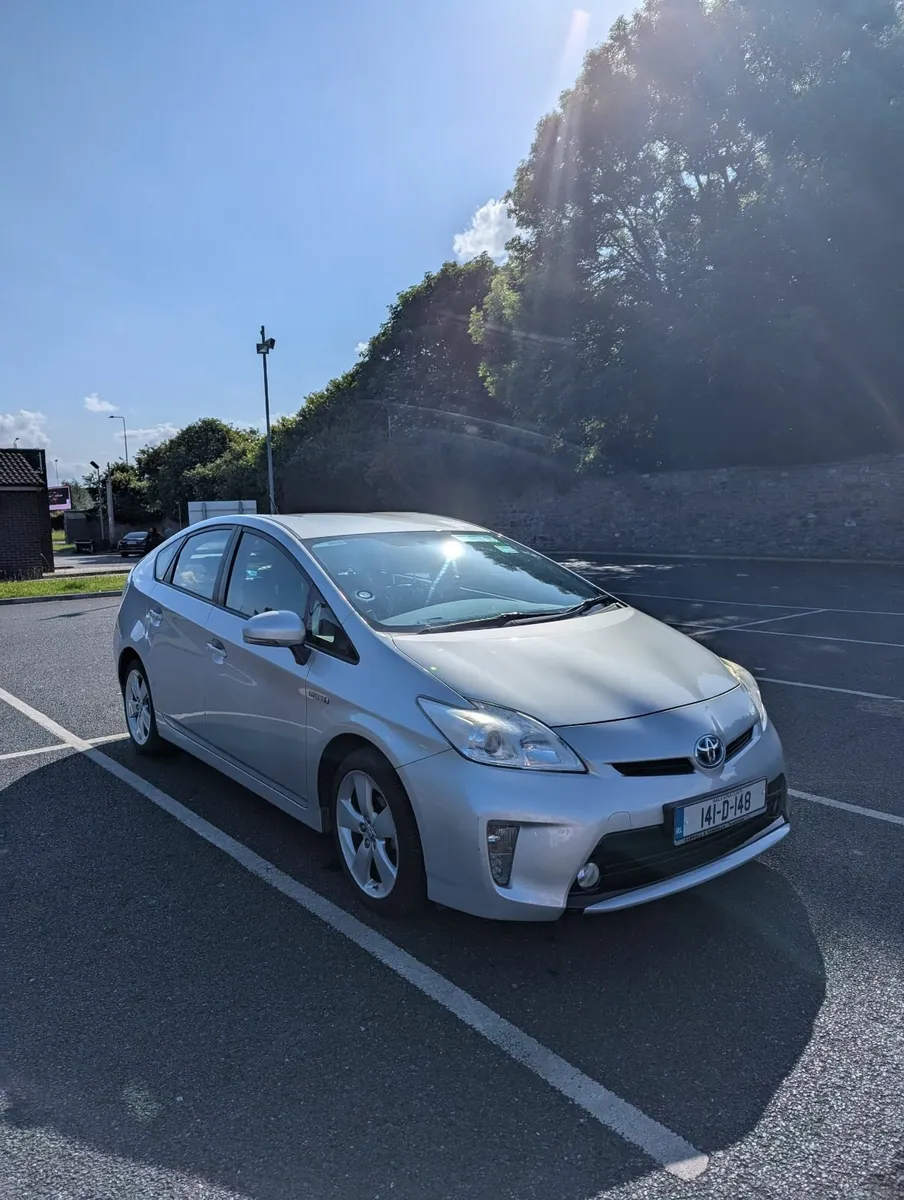 Toyota Prius 2014 - Image 1