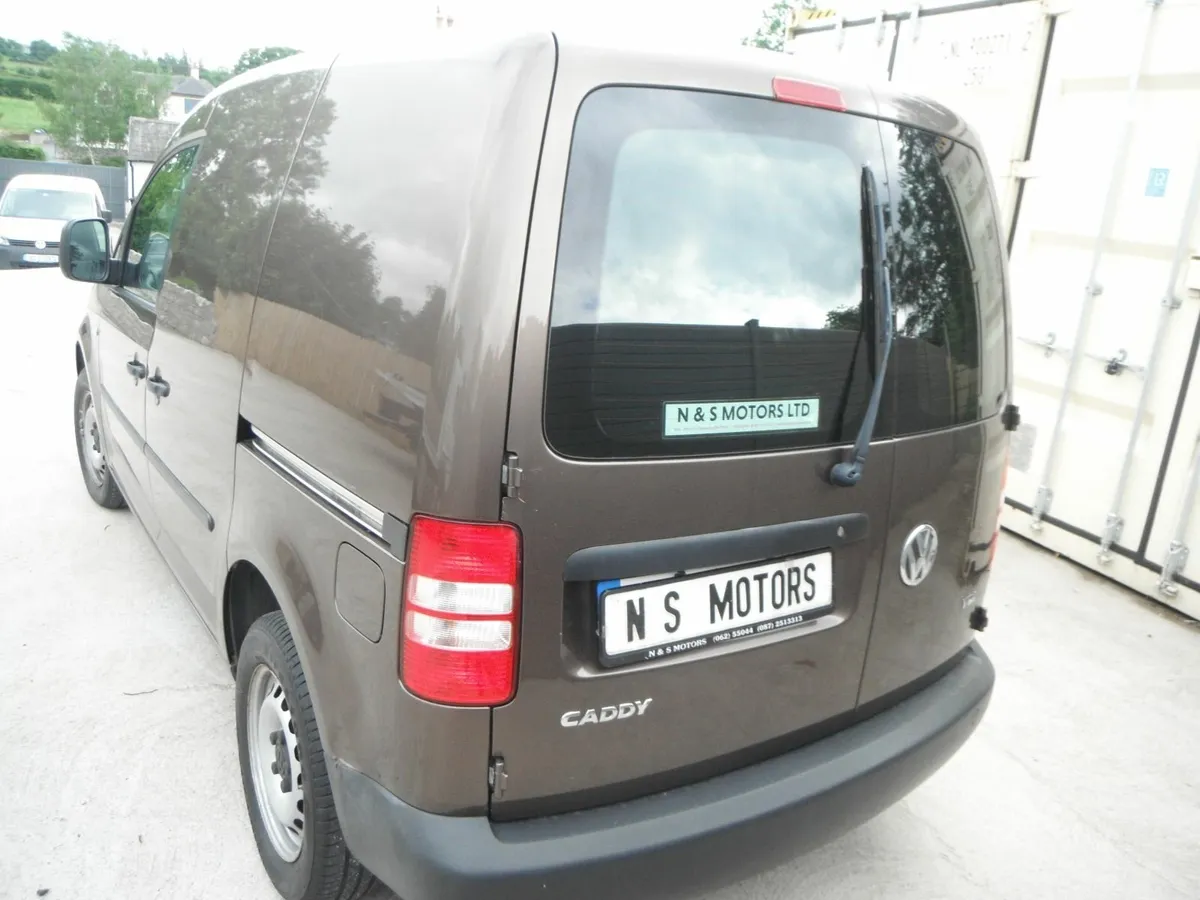 Volkswagen Caddy 2014 - Image 4