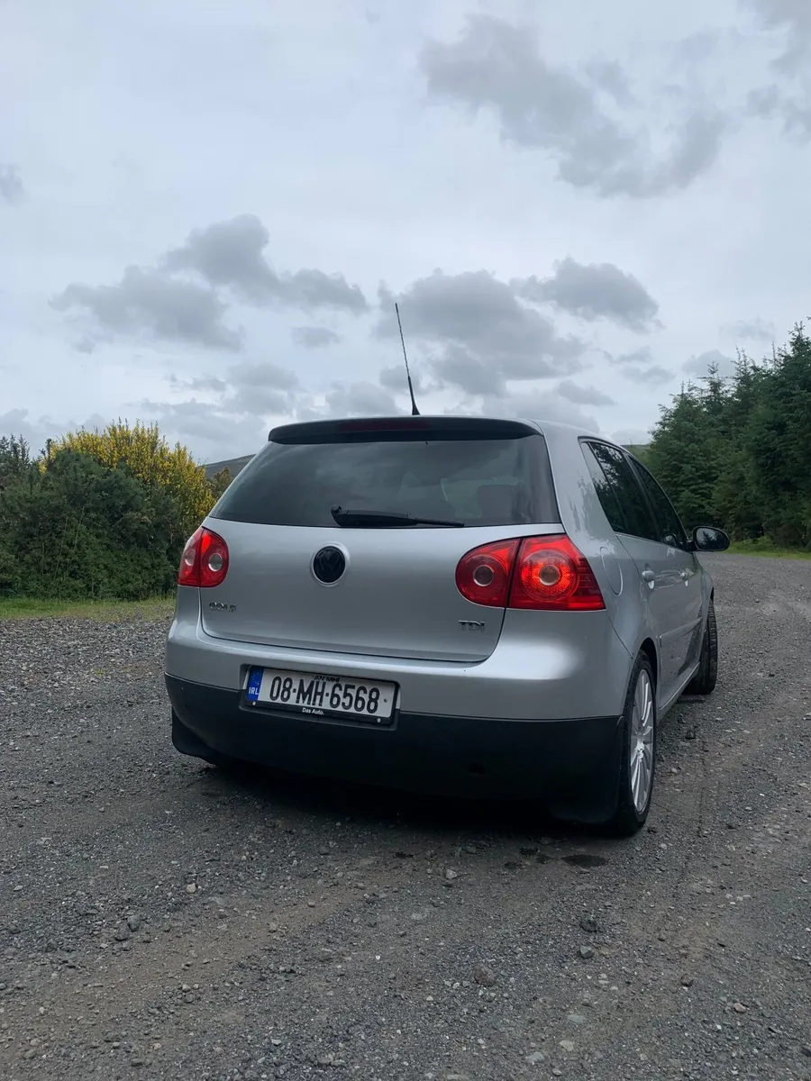 Volkswagen Golf 2008 - Image 1