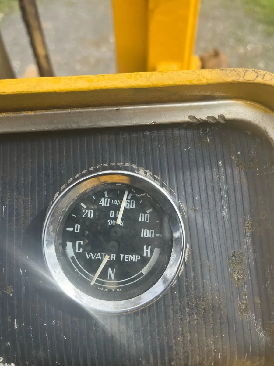 Forklift - Image 3