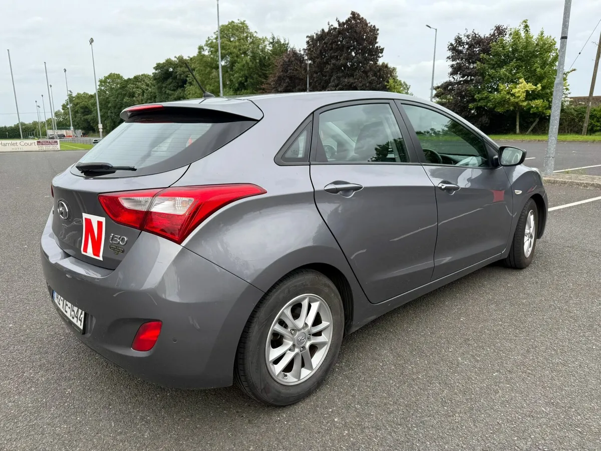 Hyundai i30 1.6 crdi New Nct - Image 3