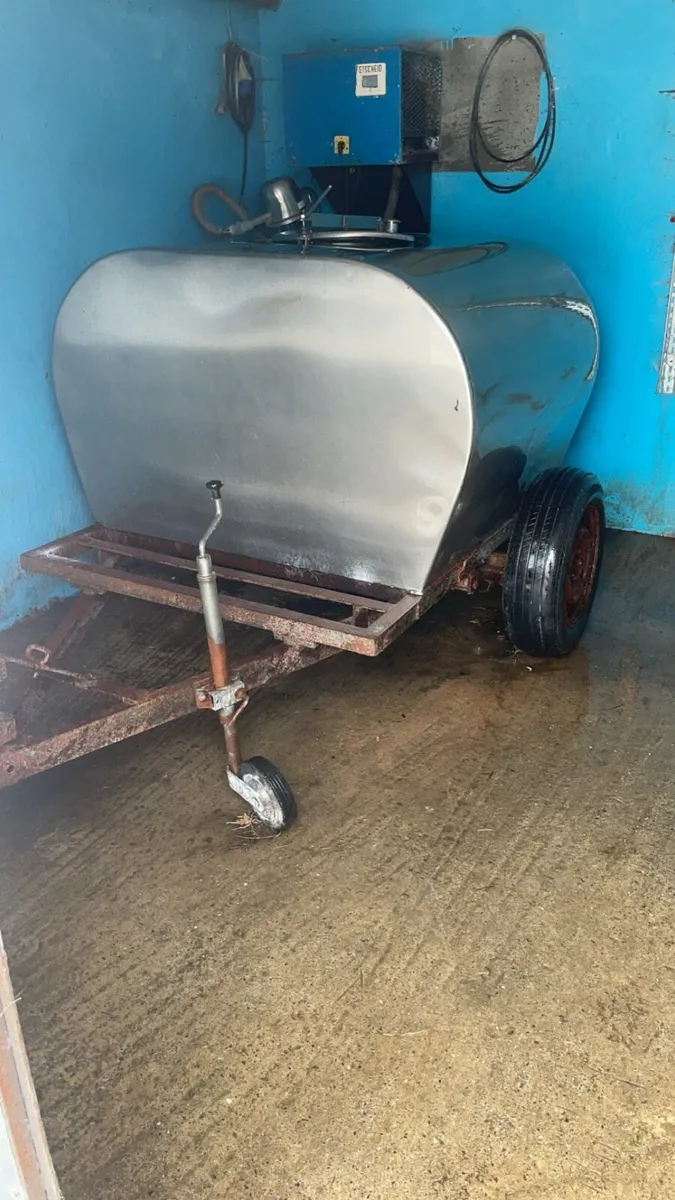 Mobile milk tank - Image 1