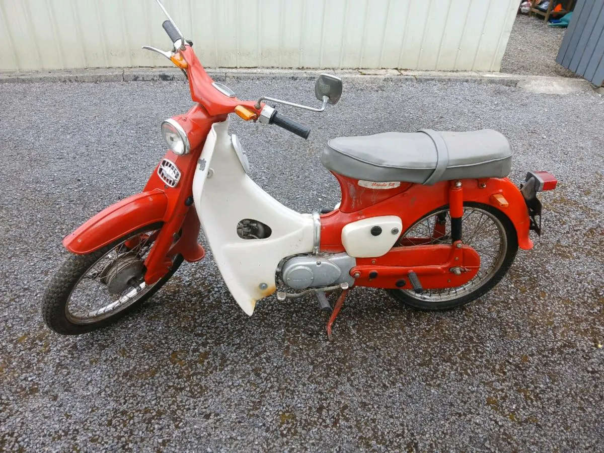 Honda C100 - Image 1