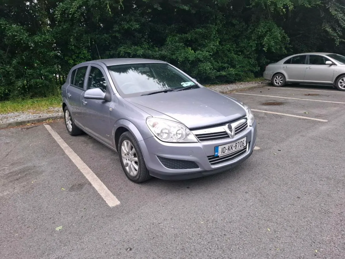 Opel Astra 1.7 cdti 2010 - Image 1