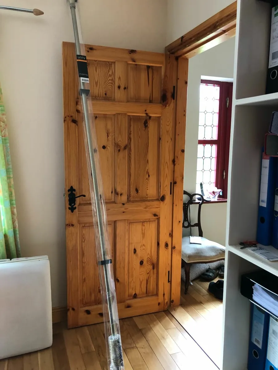 Curtain pole - Image 2