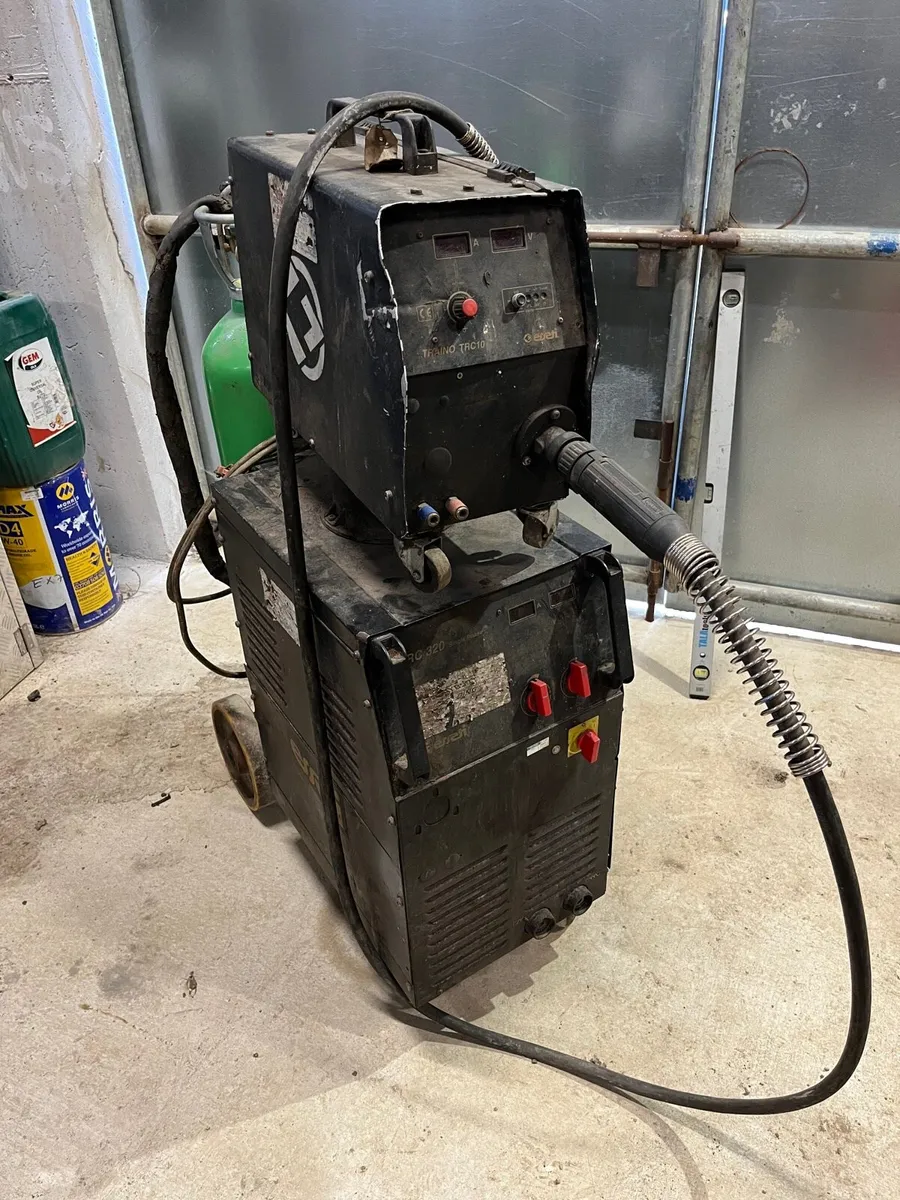 Mig welder - Image 1