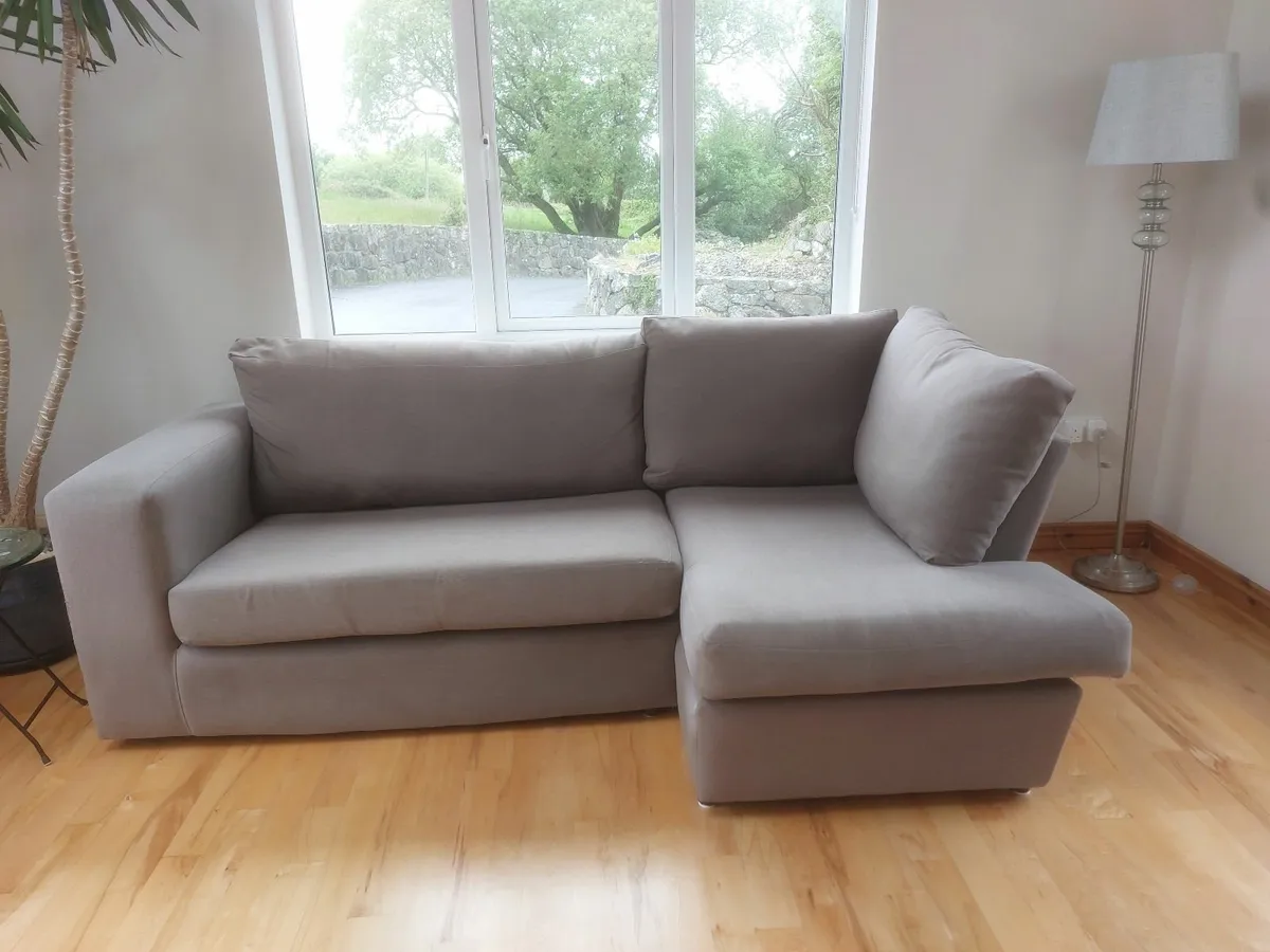 Couch - Image 1